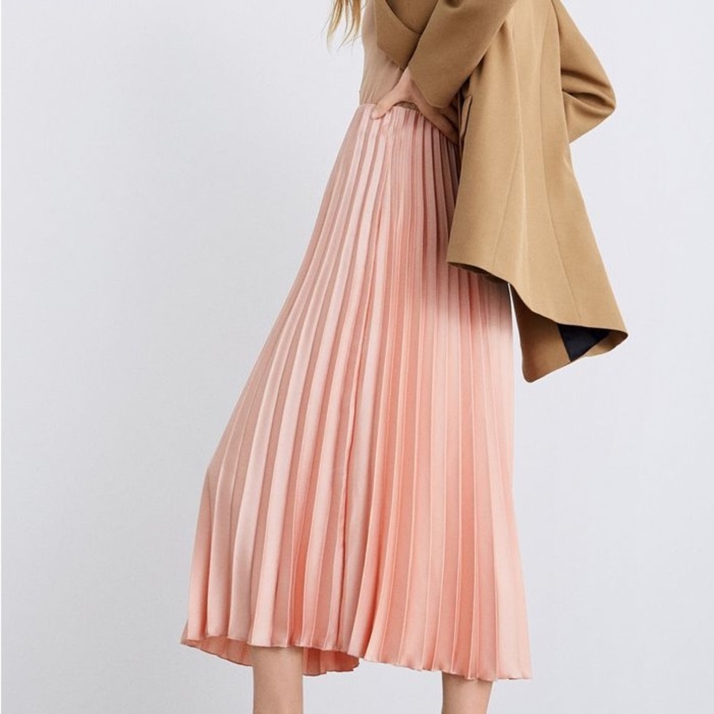 Zara rose gold pleaded skirt